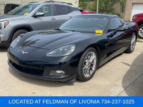 Used 2007 Chevrolet Corvette Coupe RWD image 1