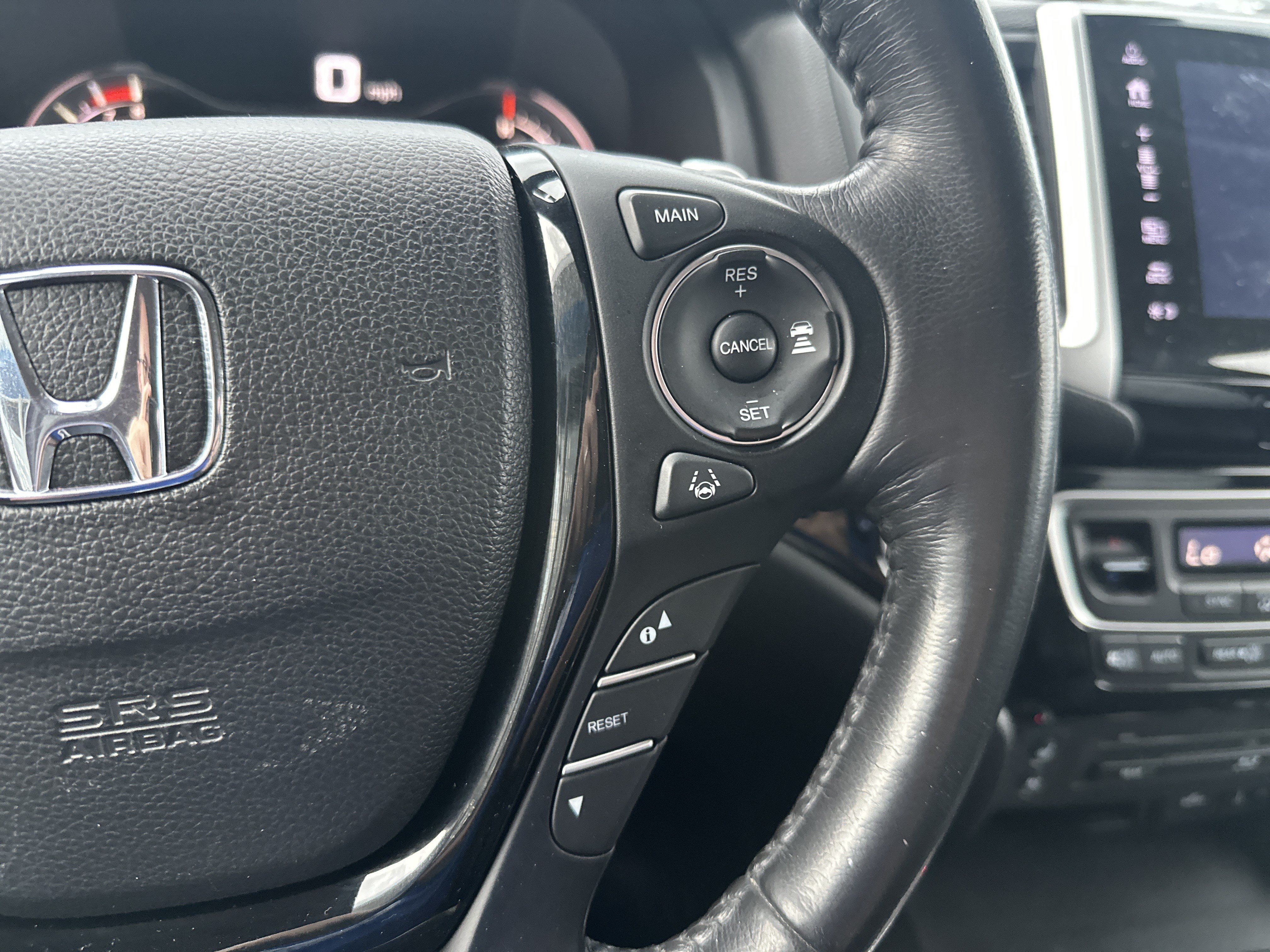 Used 2017 Honda Pilot Elite image 23