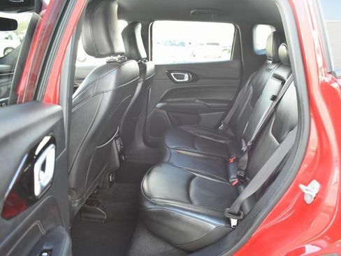 Used 2023 Jeep Compass Limited image 31