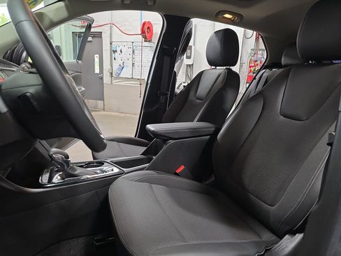 Certified 2023 Buick Encore GX Select w/ Experience Buick Package AWD/4WD image 15