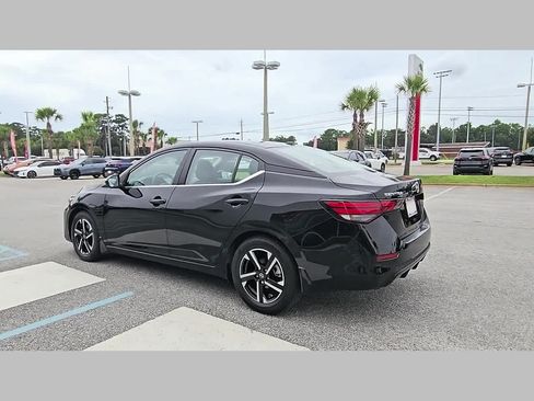 Used 2025 Nissan Sentra SV w/ All-Weather Package FWD image 30