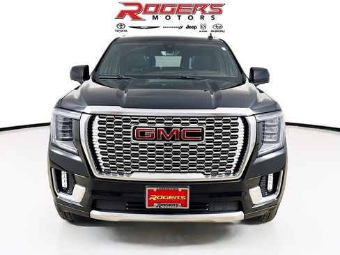 Used 2021 GMC Yukon Denali w/ Denali Premium Package AWD/4WD image 7
