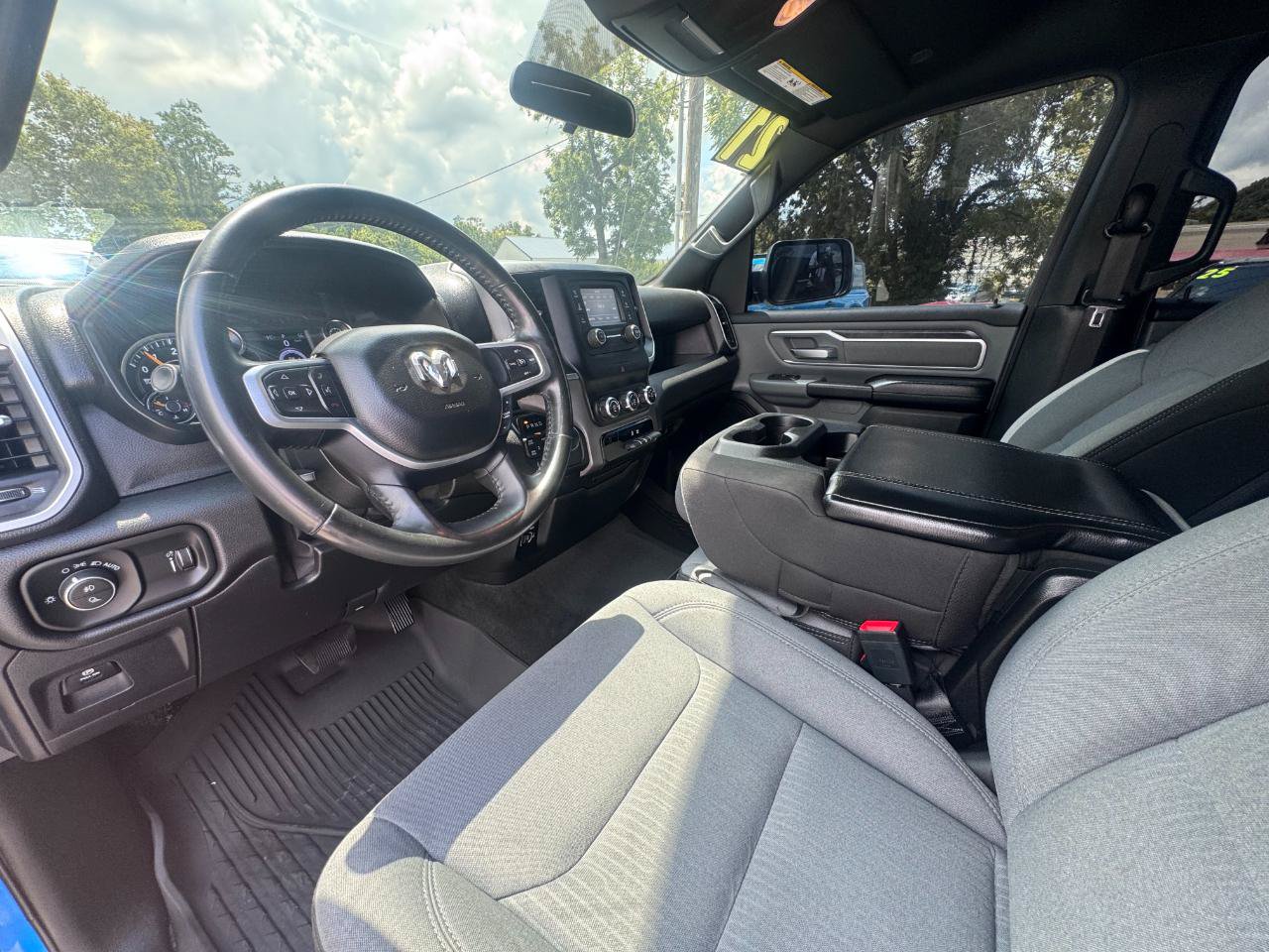 Used 2021 RAM 1500 Big Horn AWD/4WD image 14