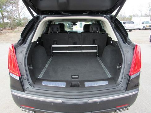 Certified 2019 Cadillac XT5 Luxury FWD image 31