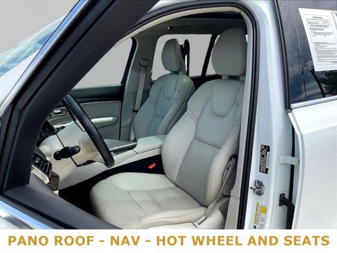 Used 2018 Volvo XC90 T6 Momentum w/ Convenience Package AWD/4WD image 21
