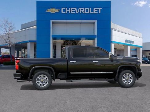New 2026 Chevrolet Silverado 2500 High Country w/ High Country Premium Package image 5