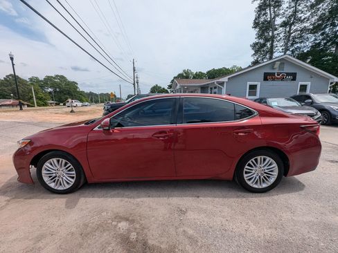 Used 2016 Lexus ES 350 w/ Accessory Package 2 FWD image 3