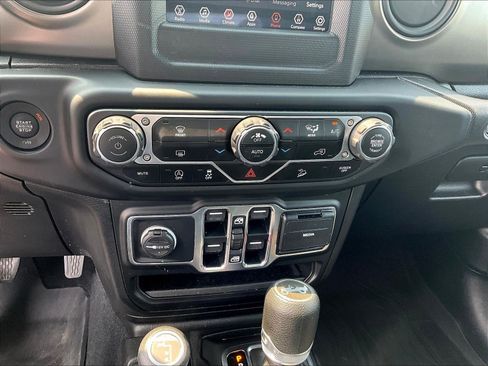 Used 2020 Jeep Wrangler Unlimited Sport S AWD/4WD image 15
