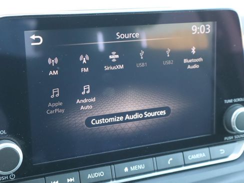 Used 2023 Nissan Rogue S FWD image 8