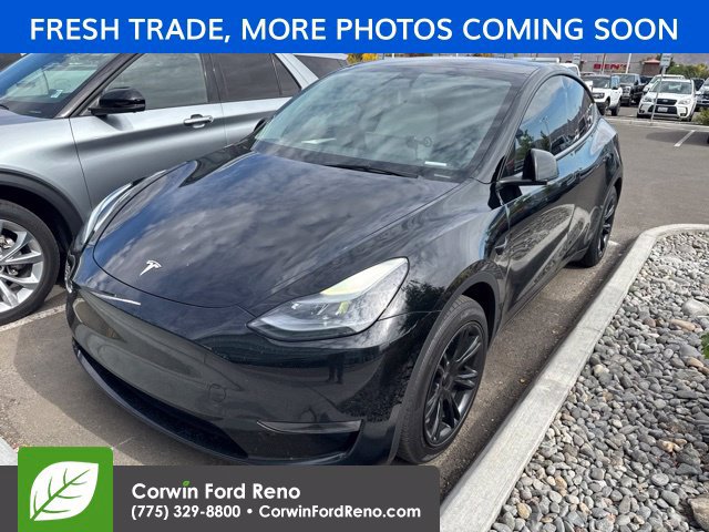 Used 2024 Tesla Model Y Long Range AWD/4WD image 3