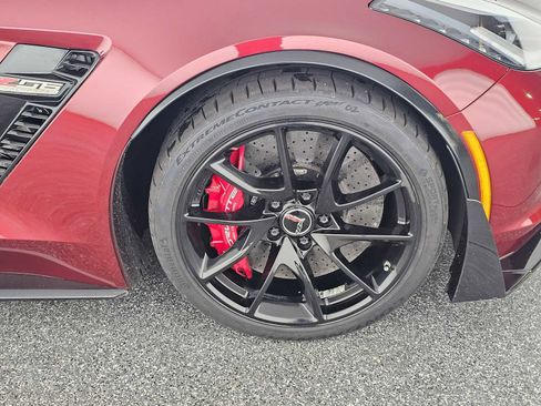 Used 2016 Chevrolet Corvette Z06 w/ 3LZ Preferred Equipment Group image 9