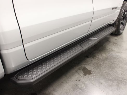New 2026 RAM 1500 Express AWD/4WD image 10