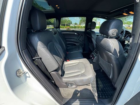 Used 2015 Audi Q7 3.0T S line Prestige w/ Sport Edition AWD/4WD image 16