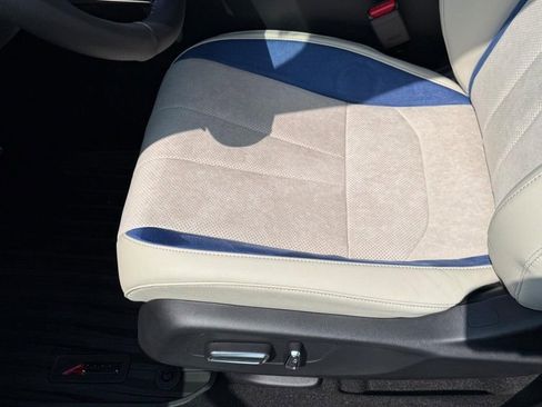 Certified 2025 Acura ADX A-Spec image 11