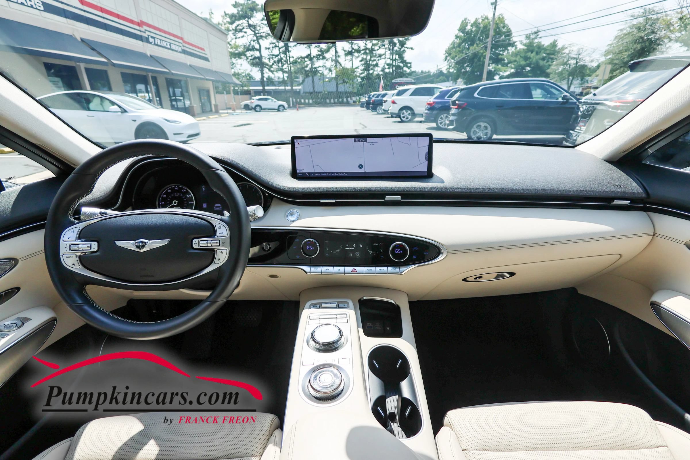 Used 2023 Genesis GV70 2.5T w/ Select Package AWD/4WD image 30