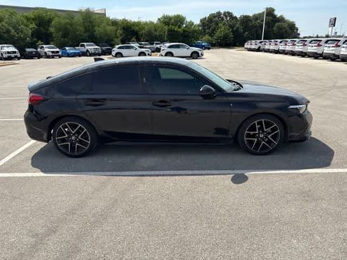 Used 2022 Honda Civic Sport Touring image 6