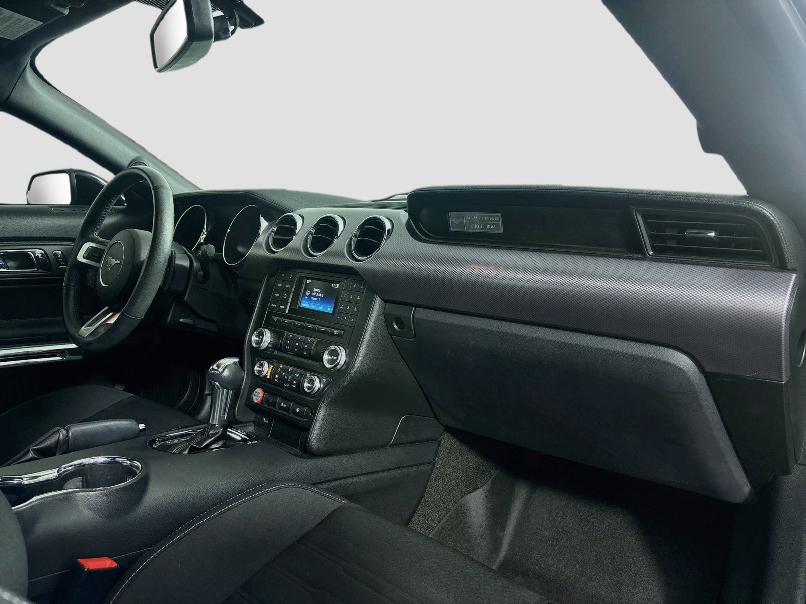 Used 2015 Ford Mustang GT RWD image 25