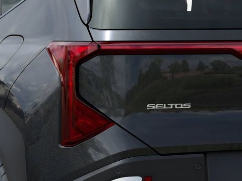 New 2027 Kia Seltos S AWD/4WD image 11