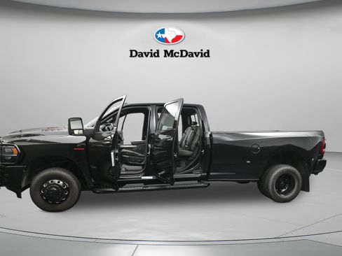 Used 2024 RAM 3500 Laramie w/ Night Edition AWD/4WD image 44