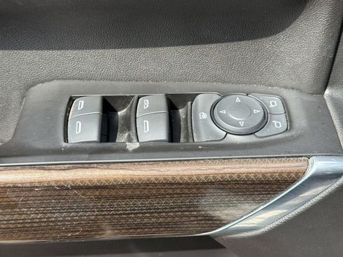 Used 2019 Chevrolet Silverado 1500 LT Trail Boss AWD/4WD image 13