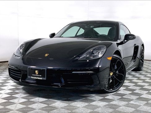 Used 2025 Porsche 718 Cayman RWD image 1