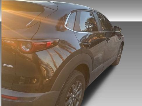 Used 2021 MAZDA CX-30 FWD 2.5 S image 9