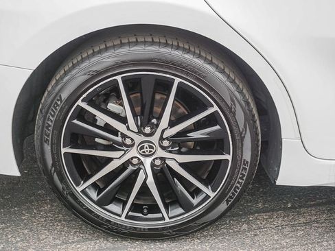 Used 2022 Toyota Camry SE w/ Carpet Mat Package (TMS) FWD image 9