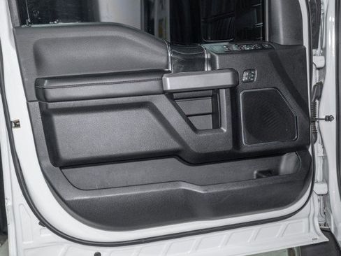 Used 2021 Ford F250 Platinum w/ FX4 Off-Road Package image 8