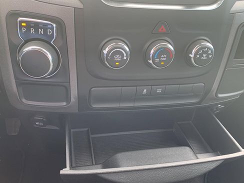 Used 2019 RAM 1500 Tradesman w/ Chrome Plus Package RWD image 12