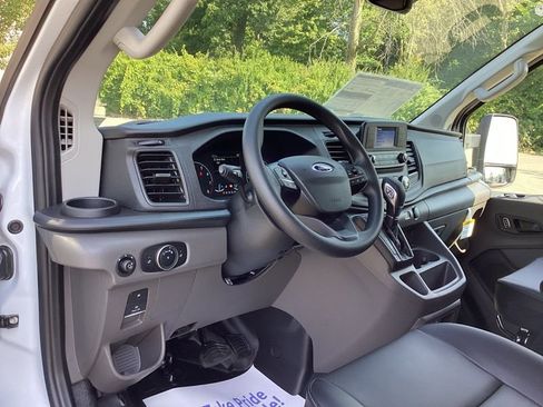 New 2025 Ford Transit 150 Low Roof AWD image 22