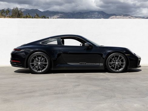 Certified 2024 Porsche 911 Carrera T RWD image 8