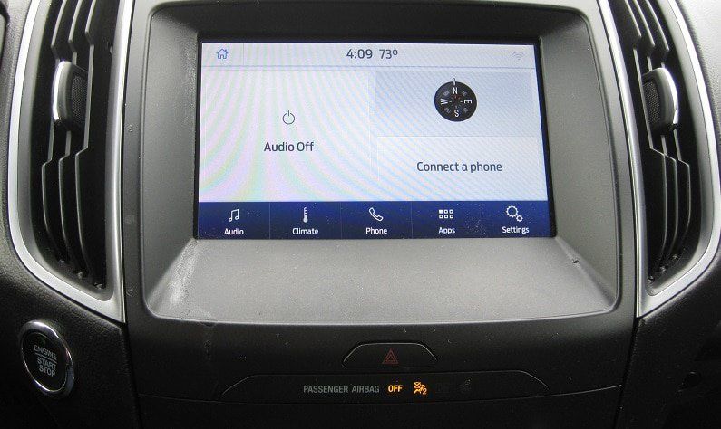 Used 2020 Ford Edge SE FWD image 12