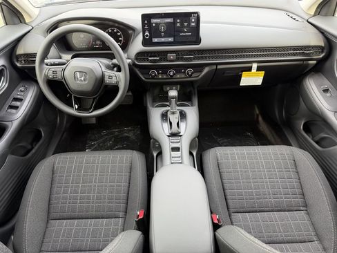 New 2026 Honda HR-V LX image 11