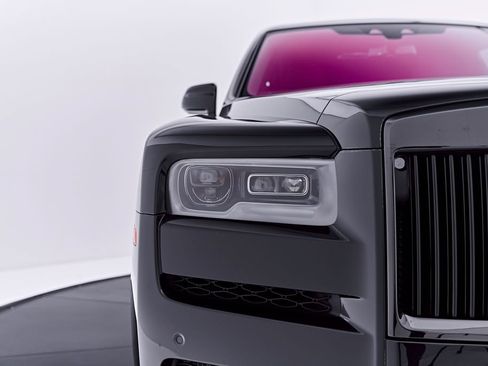 Used 2024 Rolls-Royce Cullinan Black Badge w/ Driver's Package AWD/4WD image 18