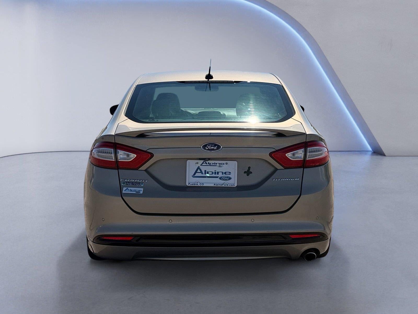 Used 2016 Ford Fusion Energi Titanium w/ Driver Assist Package FWD image 4