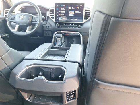 Used 2026 Toyota Tundra Limited w/ Power Package AWD/4WD image 32