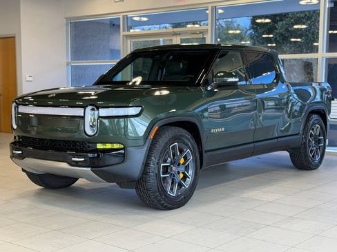 Used 2022 Rivian R1T Adventure AWD/4WD image 4