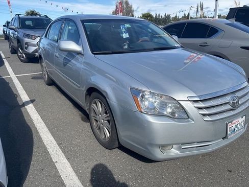 Used 2007 Toyota Avalon Touring image 2