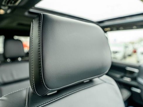 New 2025 Ford Expedition Max Platinum w/ Stealth Performance Package image 45