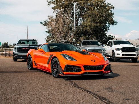 Used 2019 Chevrolet Corvette ZR1 RWD image 1