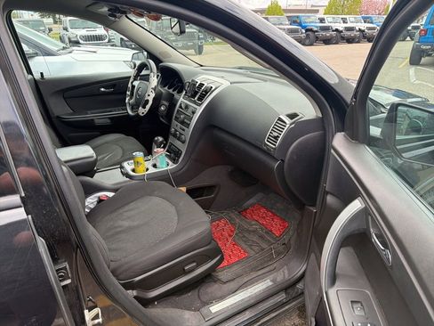 Used 2012 GMC Acadia SLE AWD/4WD image 17