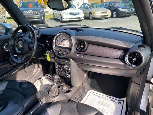 Used 2012 MINI Cooper S w/ Cold Weather Pkg image 22
