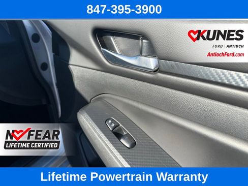 Used 2024 Nissan Altima 2.5 SV image 16