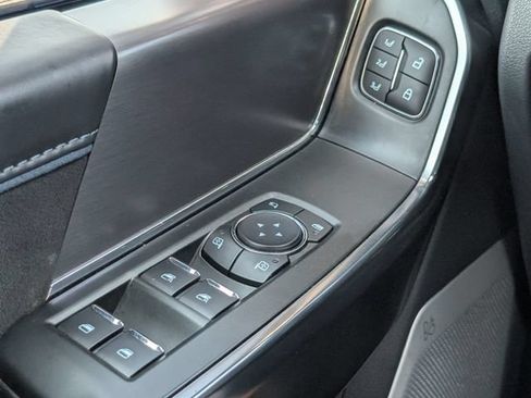 Used 2025 Ford F150 Platinum w/ Equipment Group 702A High AWD/4WD image 26