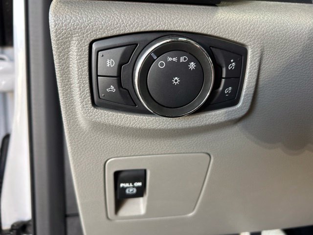 Used 2018 Ford F150 XL w/ Equipment Group 101A Mid AWD/4WD image 12