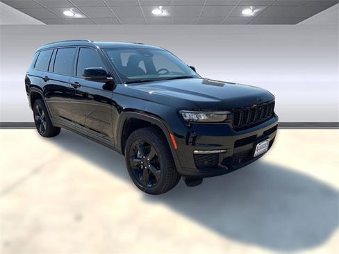 New 2025 Jeep Grand Cherokee L Limited w/ Luxury Tech Group II image 6