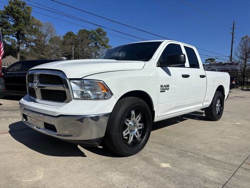 Used 2019 RAM 1500 Tradesman w/ Chrome Plus Package image 2