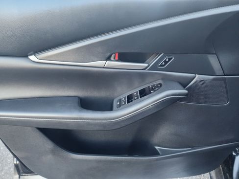 Used 2021 MAZDA CX-30 AWD 2.5 S w/ Select Package image 24