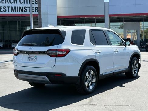 Used 2024 Honda Pilot EX-L image 12