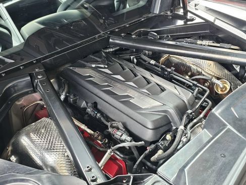 Used 2026 Chevrolet Corvette Stingray Coupe w/ 1LT RWD image 13